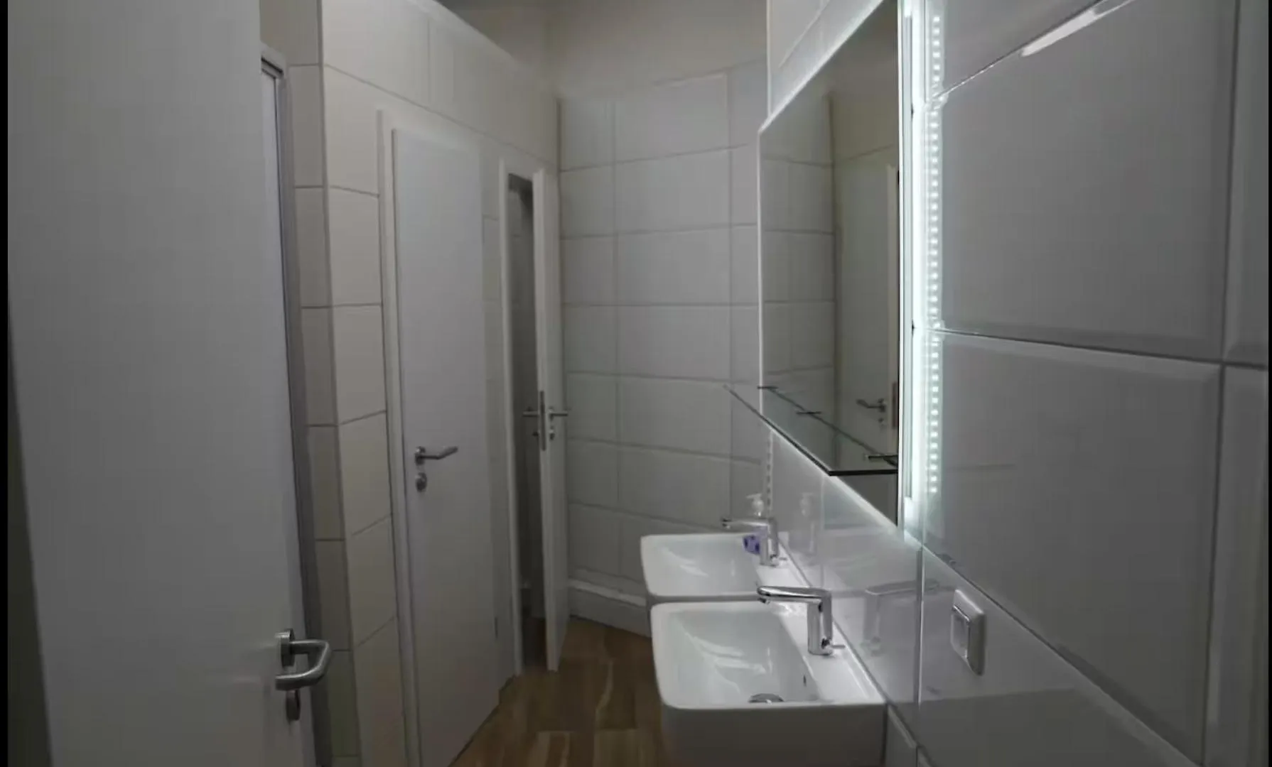 364 Berlin Hotel Guest house